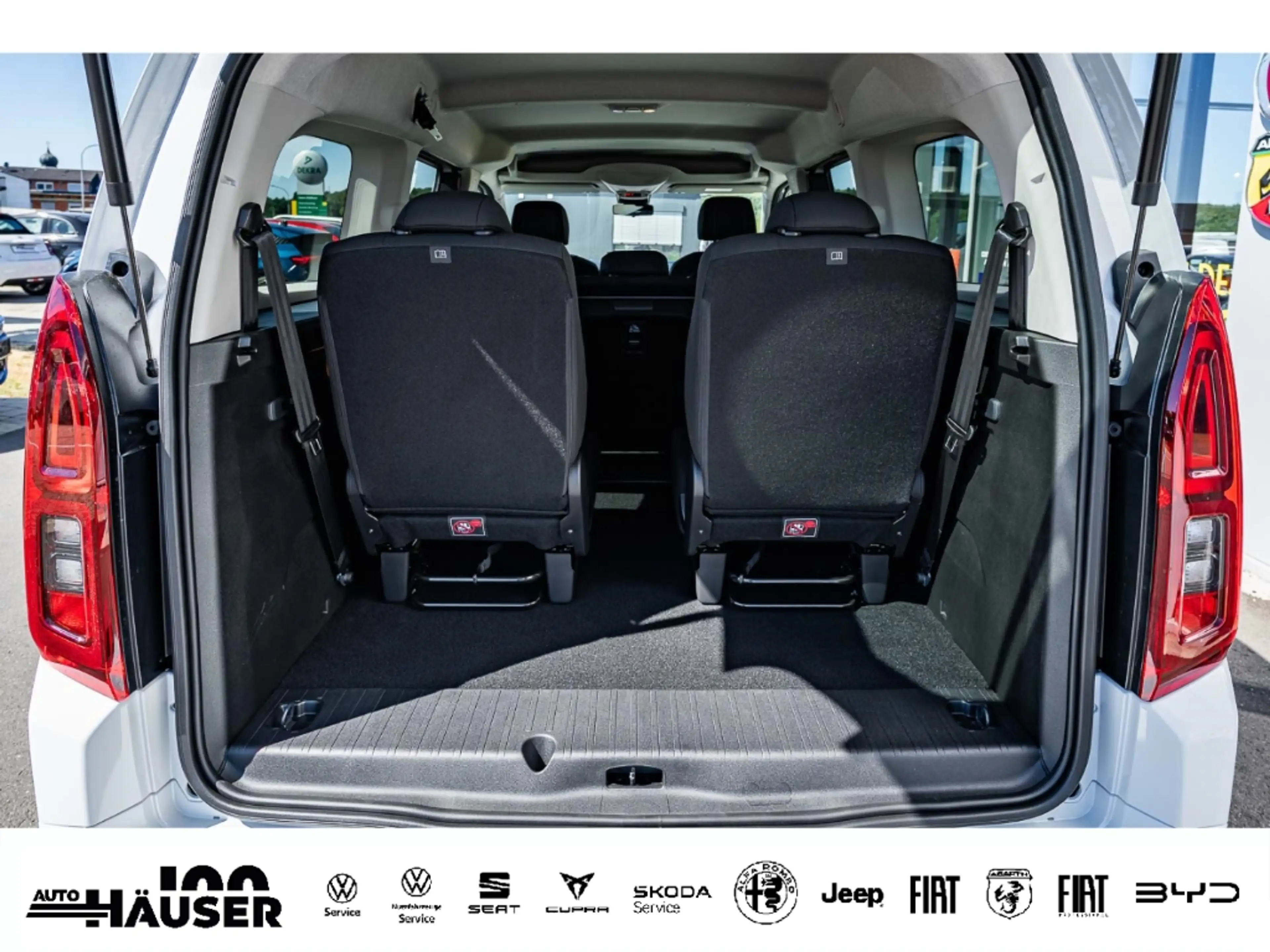 Fiat Qubo L ICON 1.5 Diesel 7-SITZER KAMERA TEMPOMAT LED SIT — photo 8