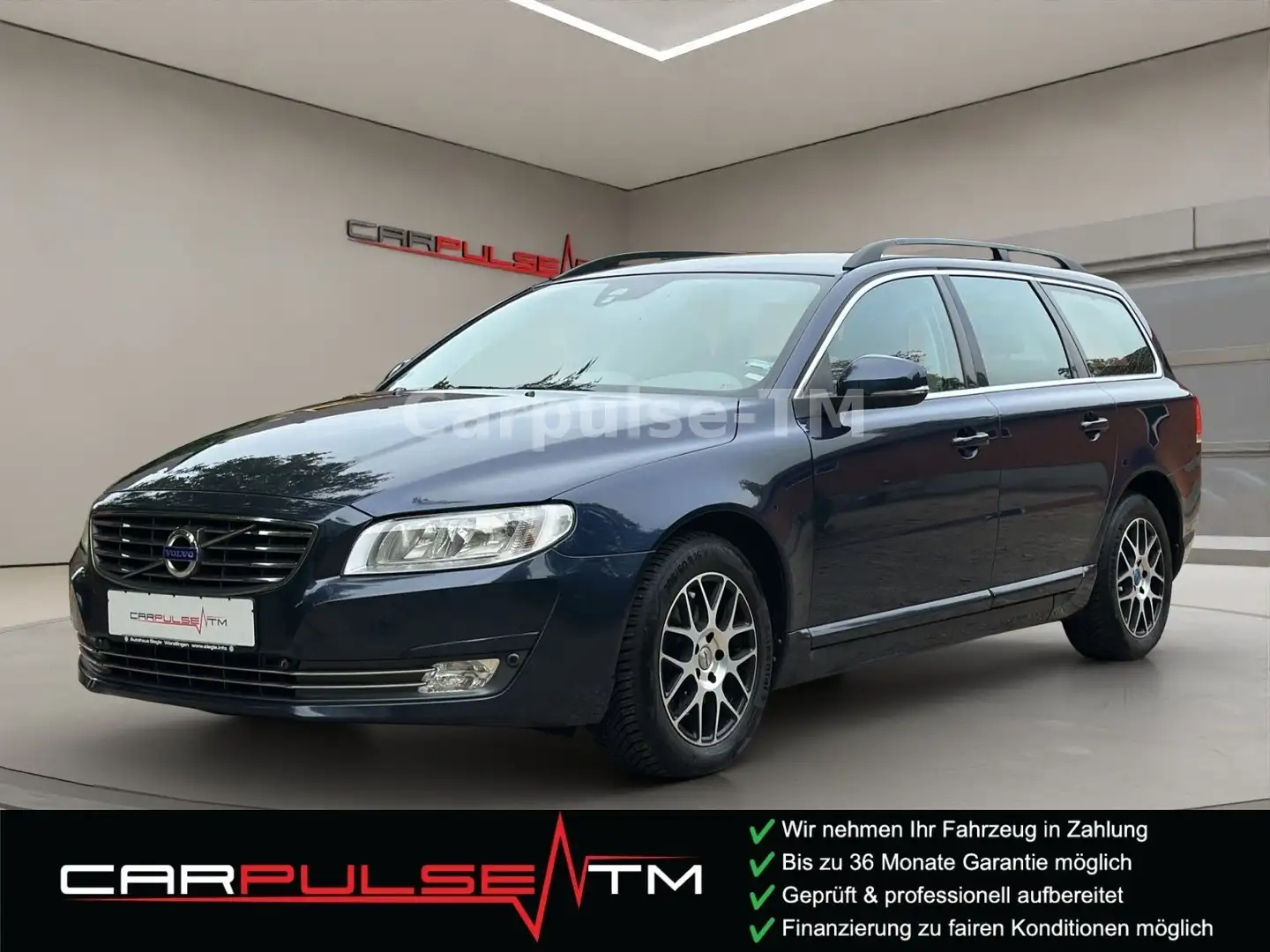 Volvo V70 Kombi Momentum D4 Automatik AHK Digital Tach Blau - 1