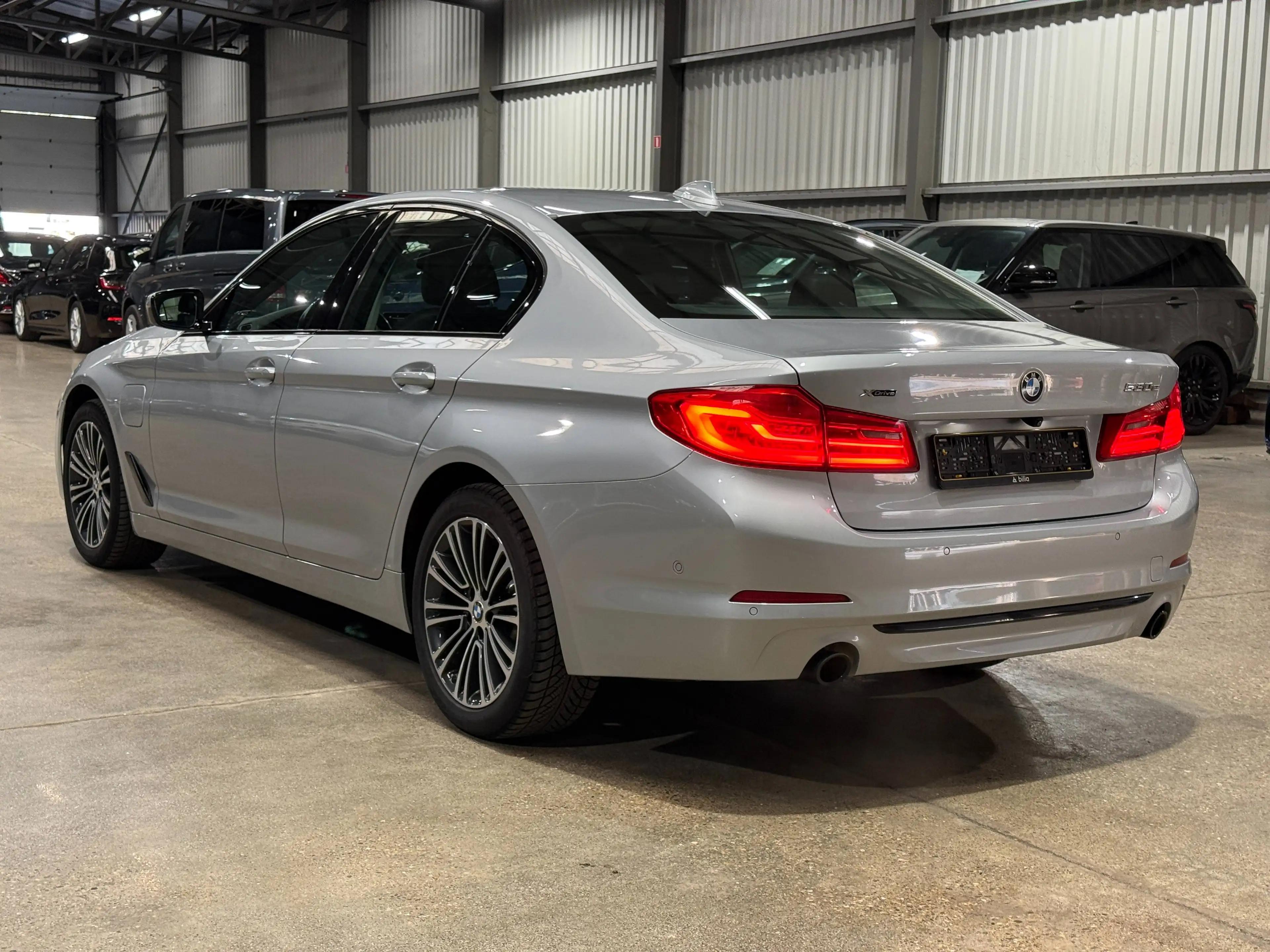 BMW 530 530eXAS PHEV — photo 5