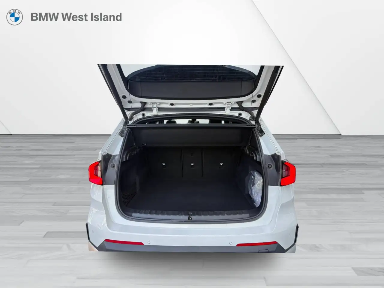 BMW X1 снимка BMW X1