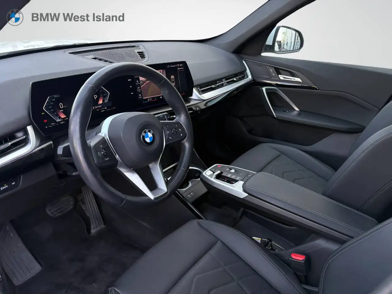 BMW X1 снимка BMW X1