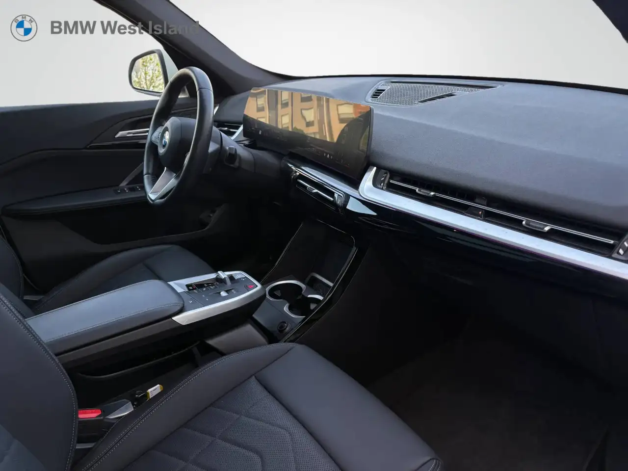 BMW X1 снимка BMW X1