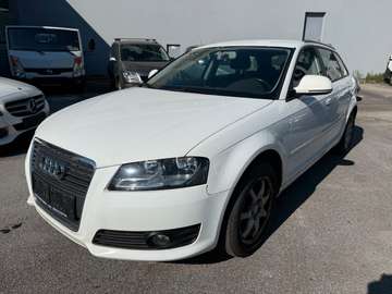 Sportback 1.6 Attraction