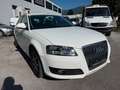 Audi A3 Sportback 1.6 Attraction Weiß - thumbnail 2