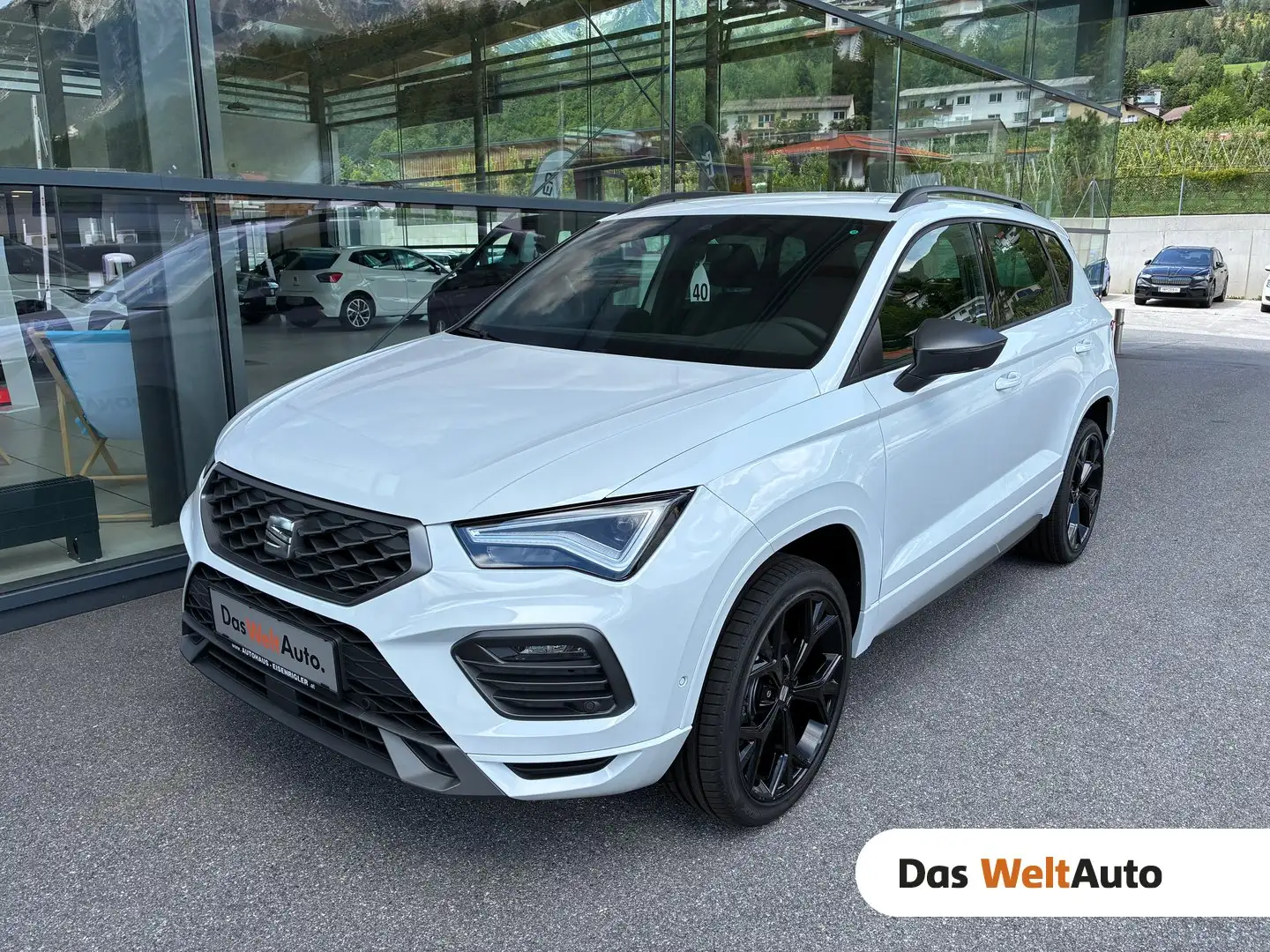 SEAT Ateca FR 1.5 TSI ACT DSG Weiß - 1