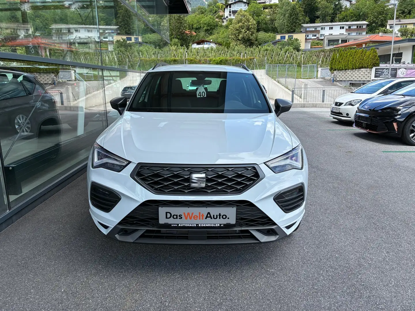SEAT Ateca FR 1.5 TSI ACT DSG Weiß - 2