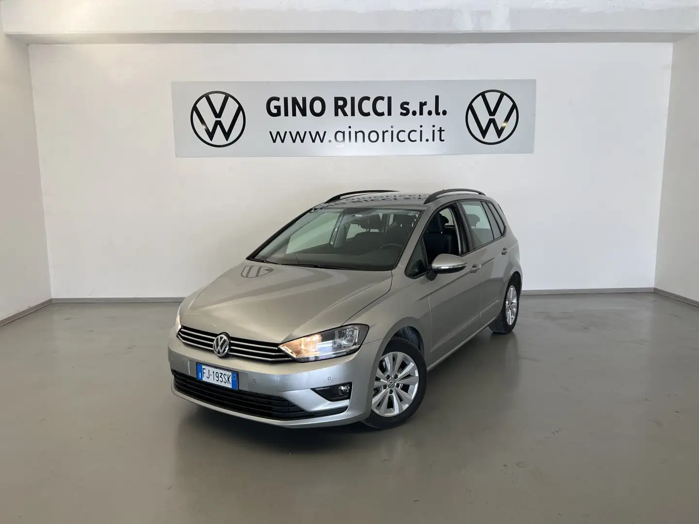 Volkswagen Golf Sportsvan Golf Sportsvan 1.4 TSI Comfortline BlueMotion Tec Gris - 1