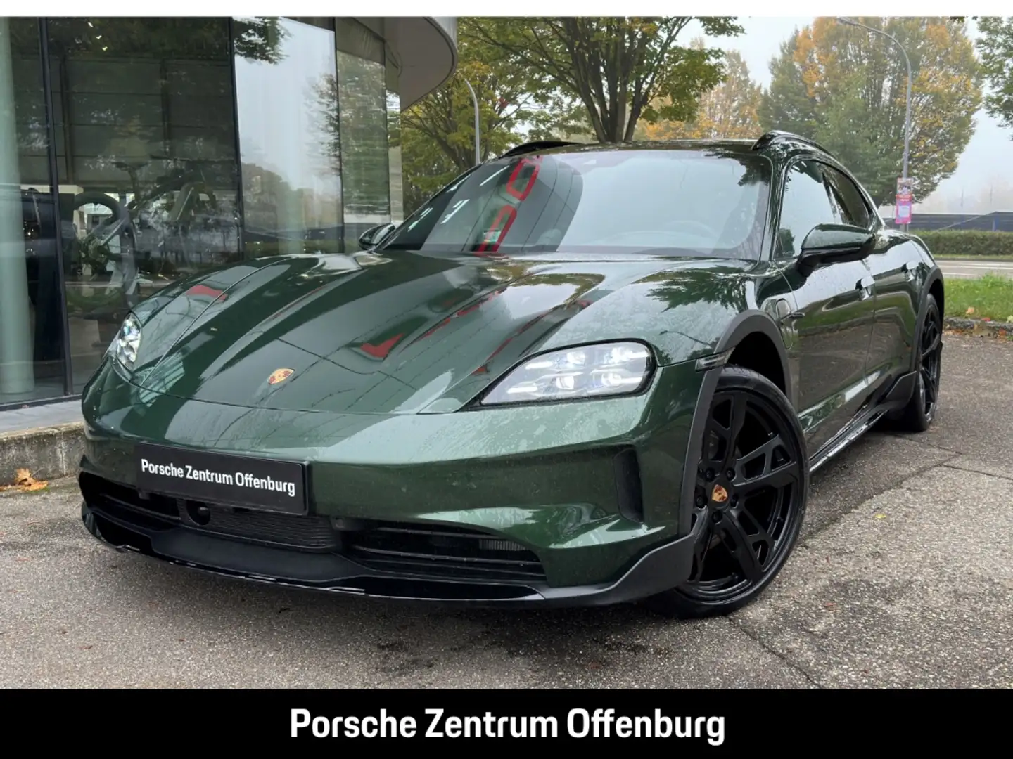 Porsche Taycan 4S Cross Turismo Grün - 1