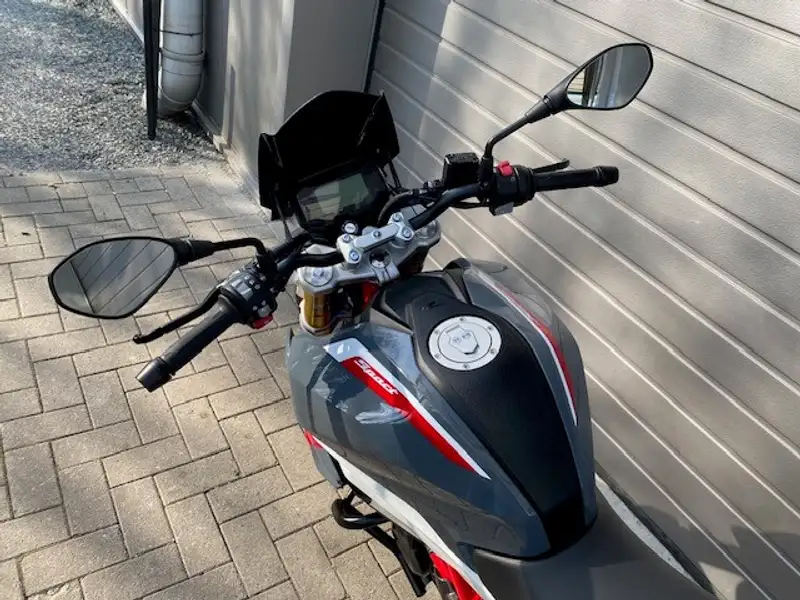 BMW G 310 R - foto 4
