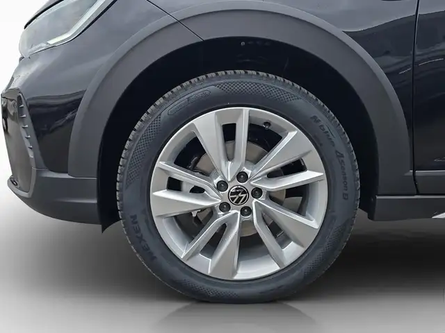 Volkswagen Taigo view 8
