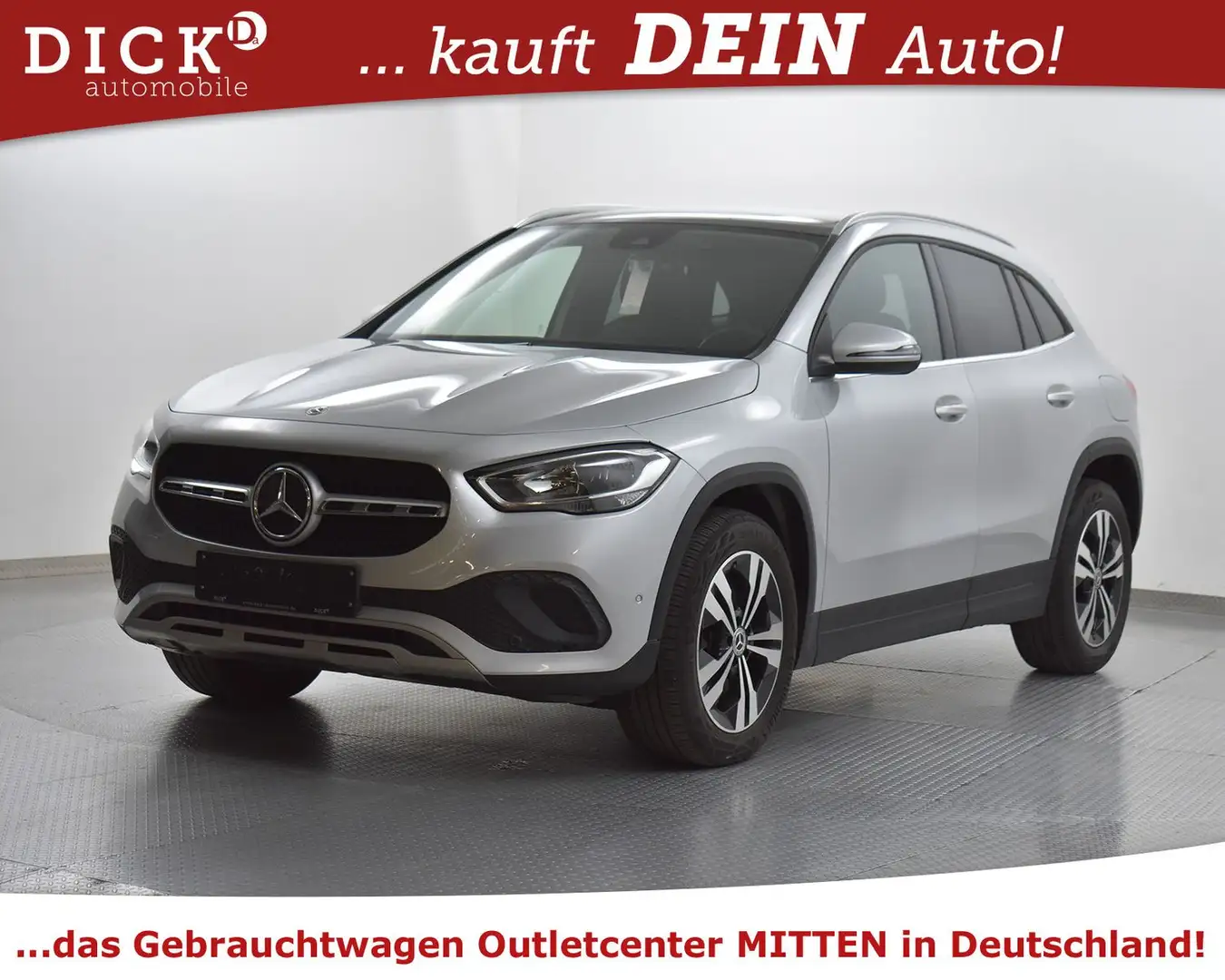 Mercedes-Benz GLA 220 GLA220d Style PANO+NAV+STNDHZ+LEDER+SITZLÜFT+KAM Gris - 2