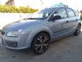 Ford Focus 1.6 16V Ghia TÜV 7/27 - thumbnail 2