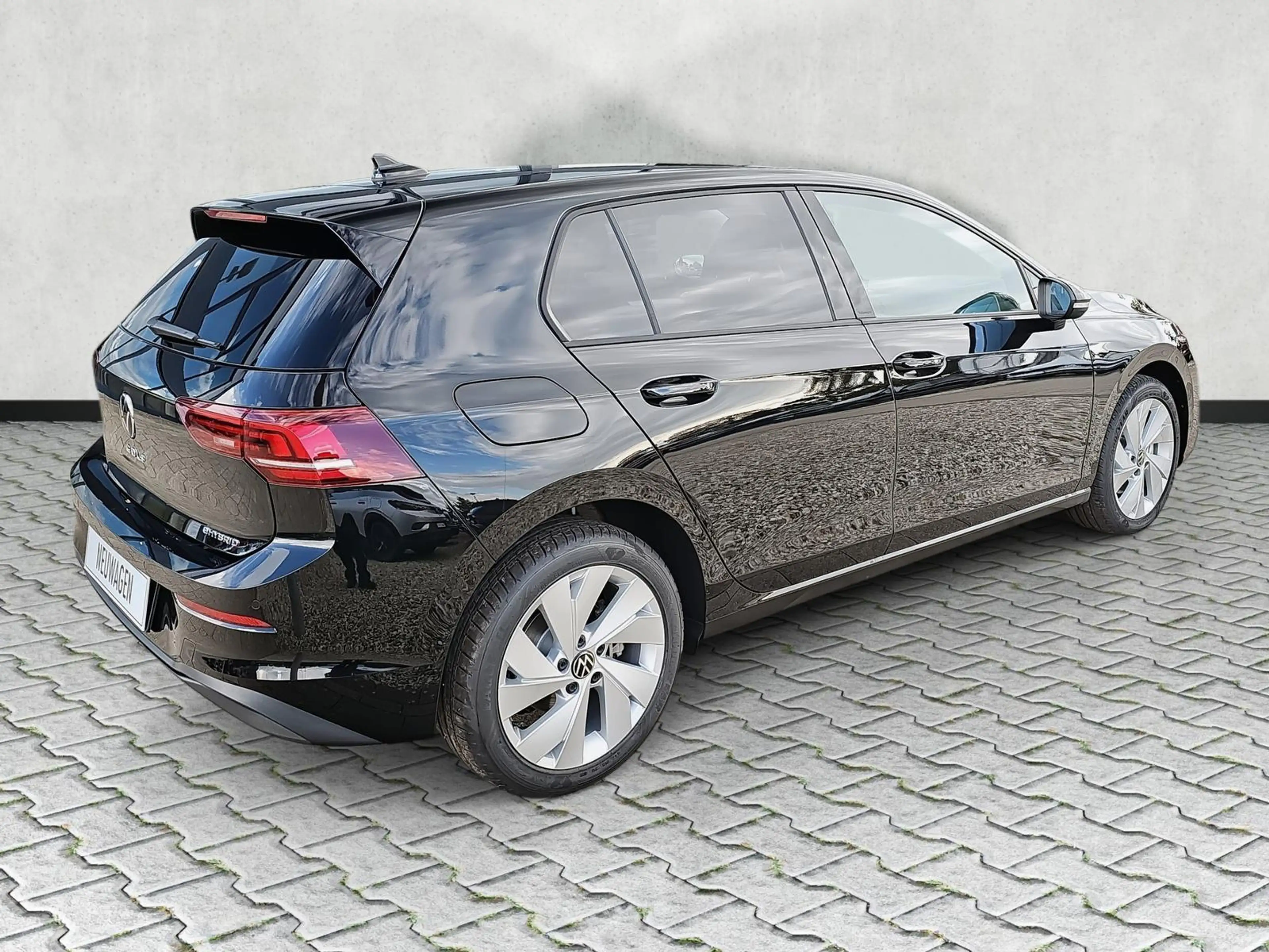 Volkswagen Golf 1.5 TSI eHybrid 150 kW Life Park&Comfort Pro Ka... — photo 7