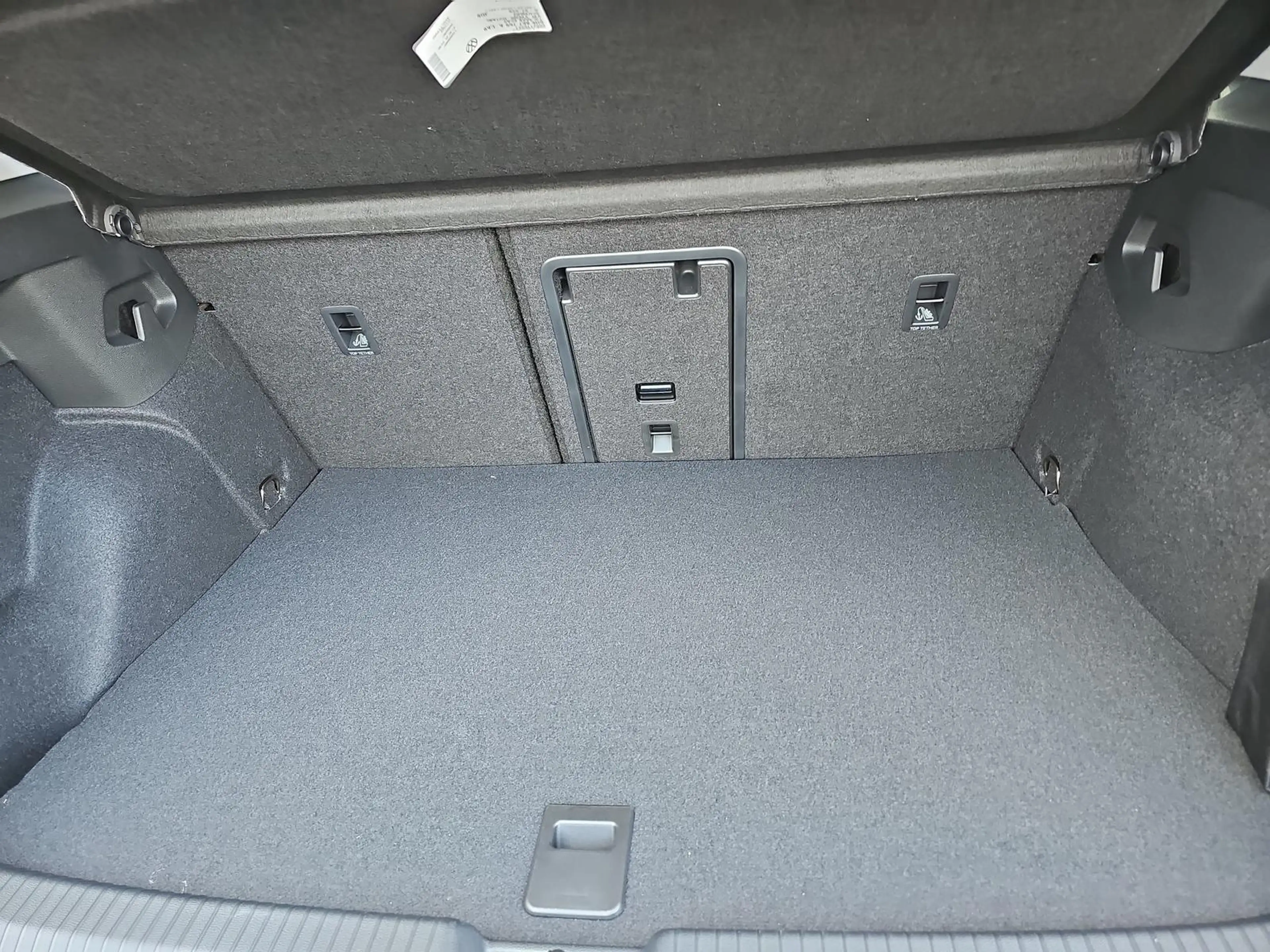 Volkswagen Golf 1.5 TSI eHybrid 150 kW Life Park&Comfort Pro Ka... — photo 14