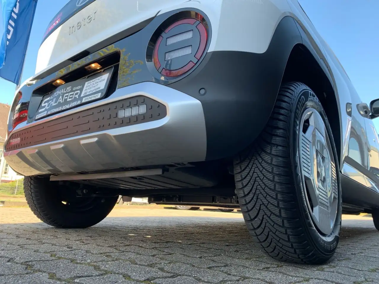 Hyundai Inster Select Elektro 49 kWh sofort verfügbar 16
