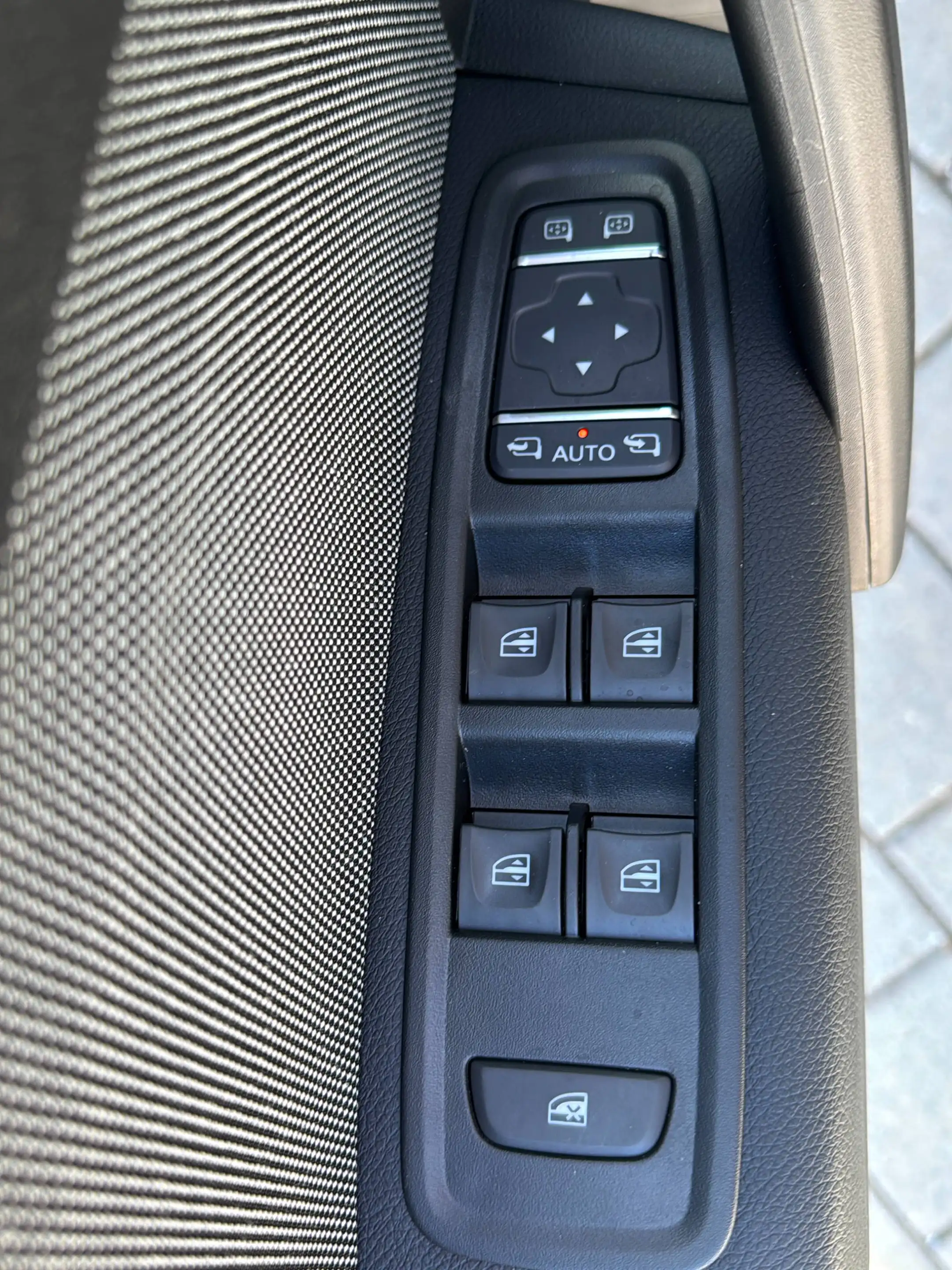 Nissan Townstar 1.3 Tekna L1 DIG-T 7AT / %SSV% — photo 10