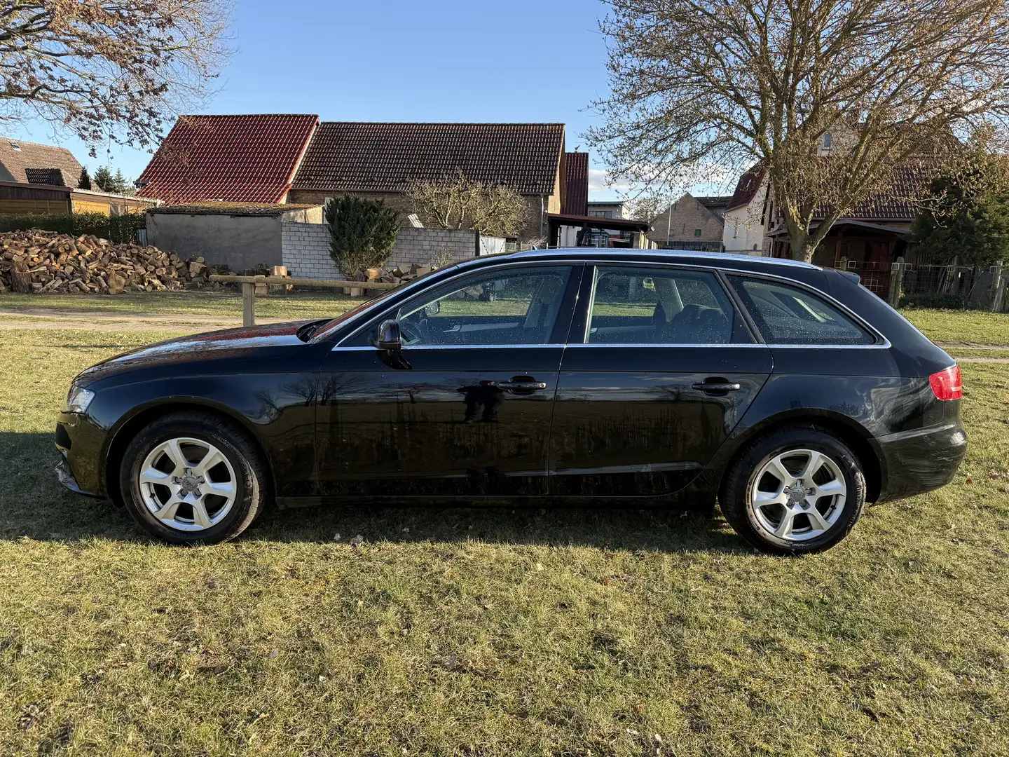 Audi A4 Avant 1.8 TFSI Ambiente - 2