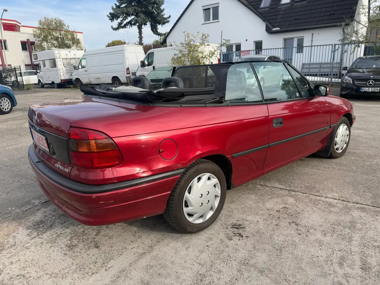 Opel Astra Cabrio 1.6i Bertone Edition, foto 4