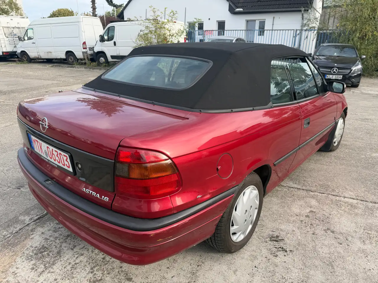 Opel Astra Cabrio 1.6i Bertone Edition, foto 10