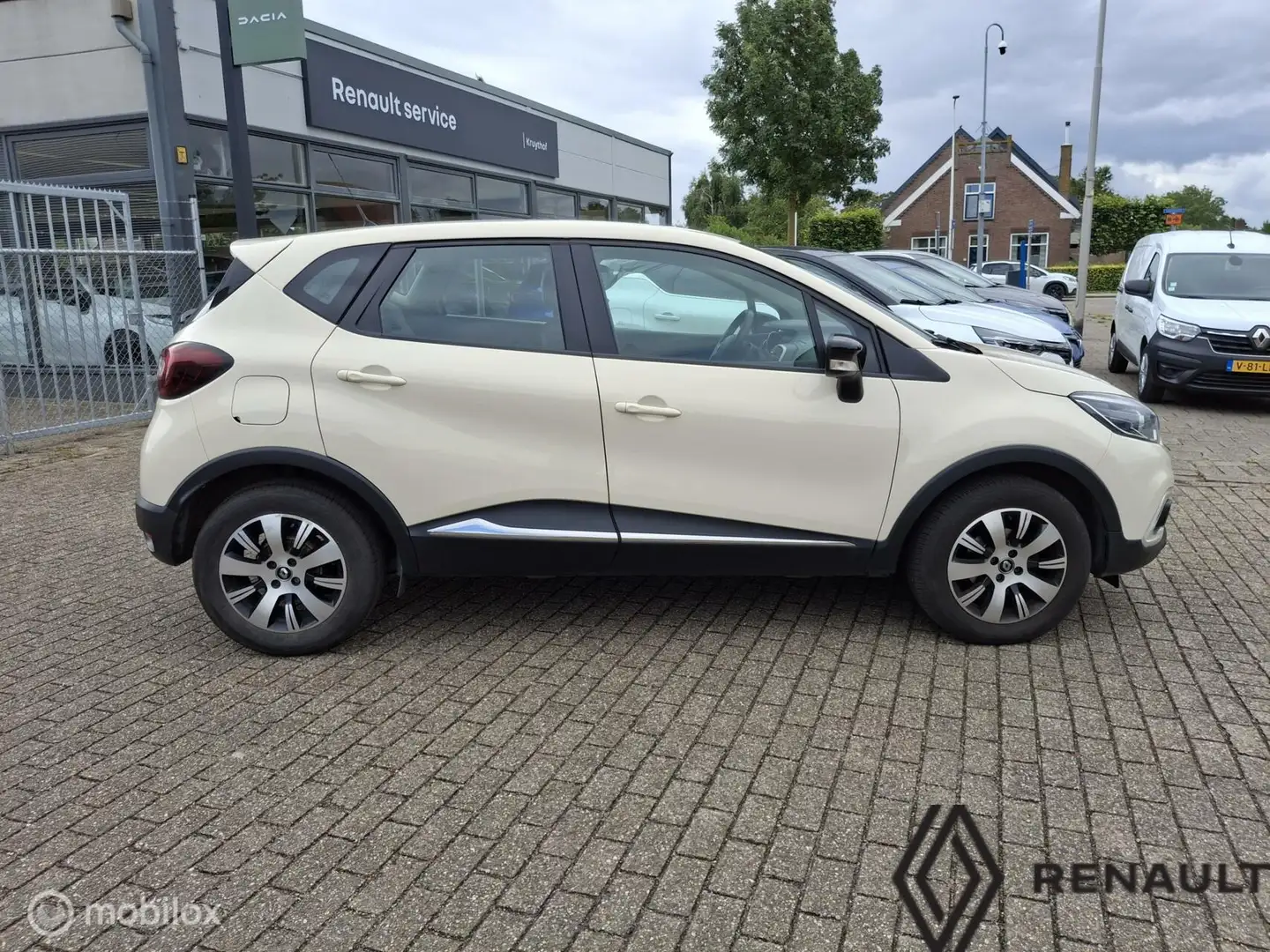 Renault Captur 0.9 TCe Limited Wit - 2