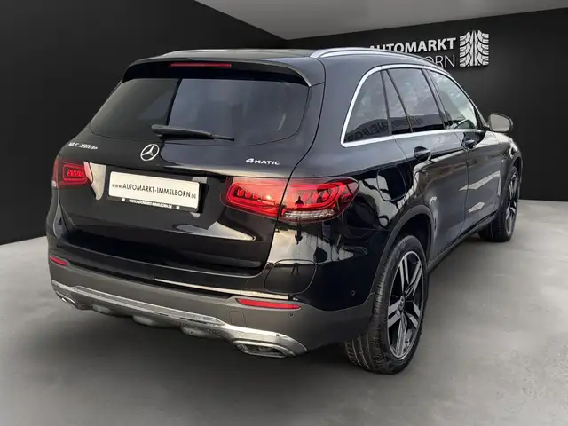Mercedes-Benz GLC view 7