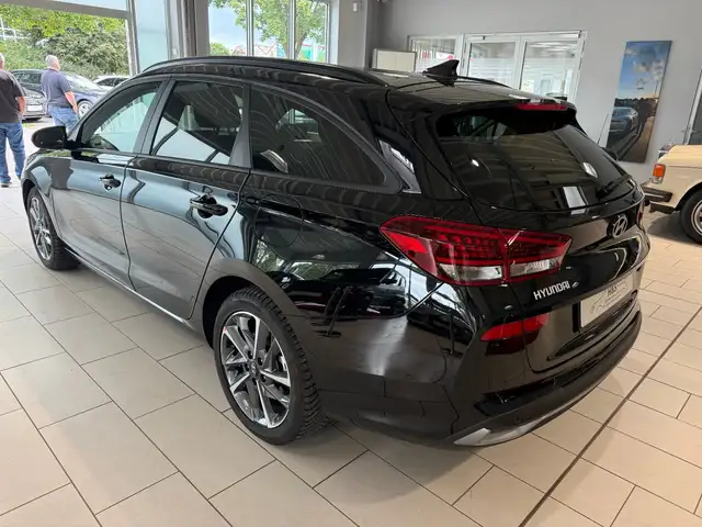 Hyundai I30 view 8