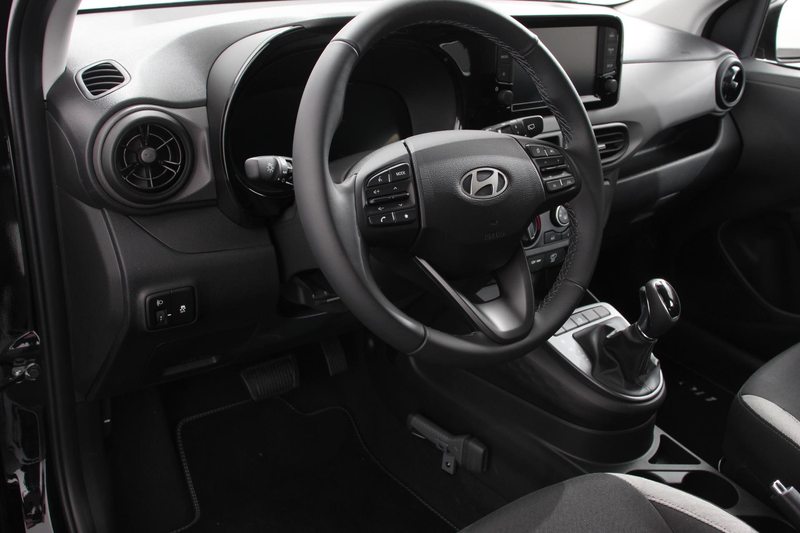 Hyundai i10 1.0 Automaat Comfort 5-zits Navigatie Apple Carpla — photo 2
