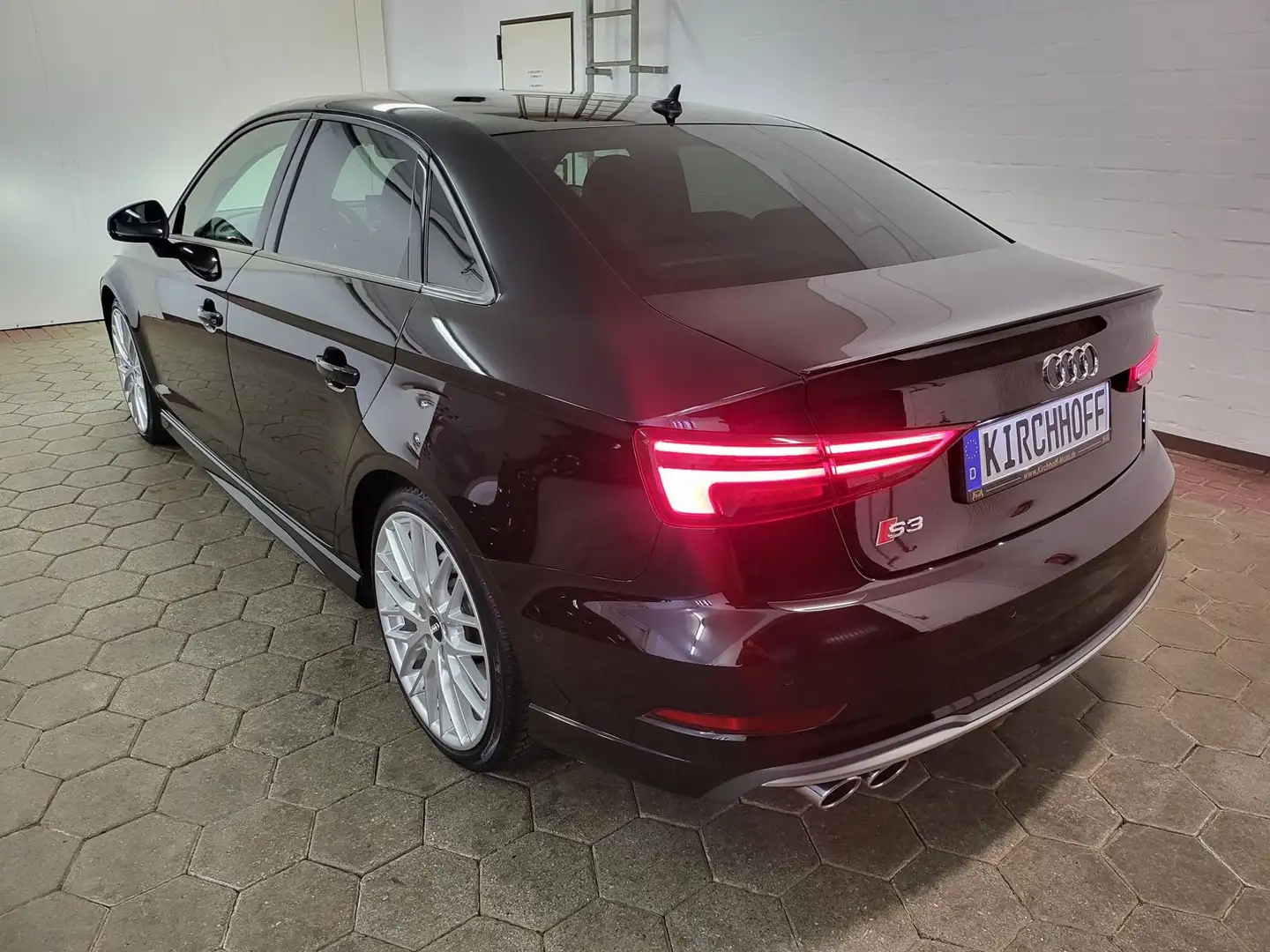 Audi S3 Limousine S tronic quattro EXCLUSIVE Noir - 2