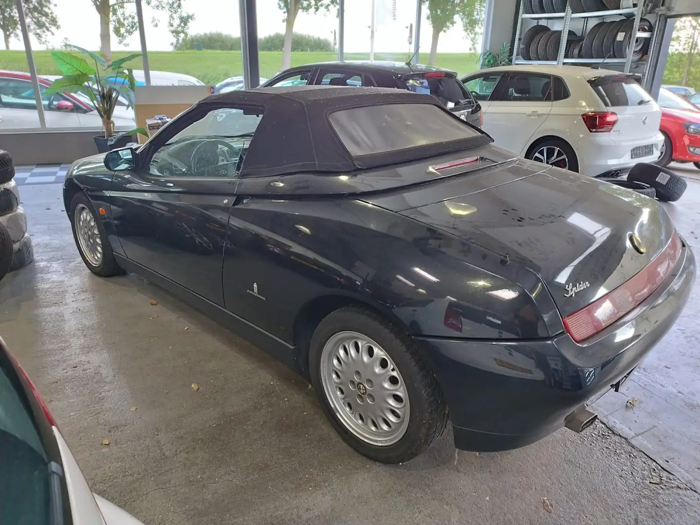 Alfa Romeo Spider 2.0-16V T.Spark L ** 168.215 km ** Leder ** Goede Zwart - 2
