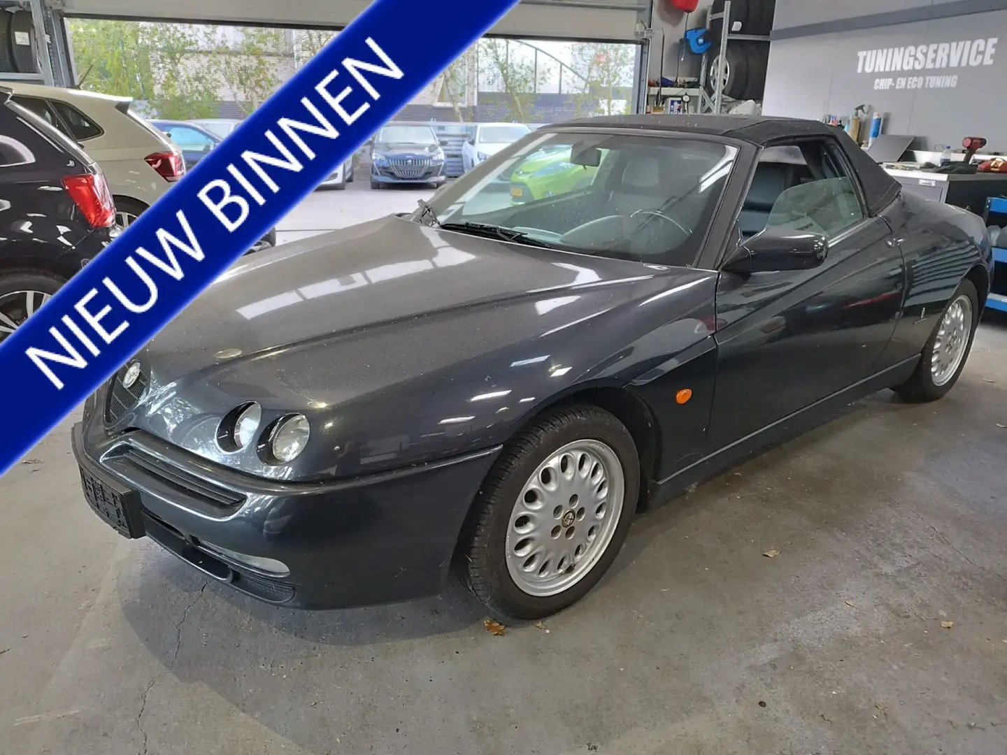 Alfa Romeo Spider 2.0-16V T.Spark L ** 168.215 km ** Leder ** Goede Zwart - 1