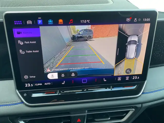 Volkswagen Tiguan view 11