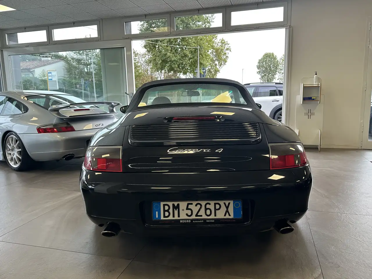Porsche 911 996 CARRERA 4 CABRIO MANUALE PRIMA VERNICE ASI E CRS, foto 3