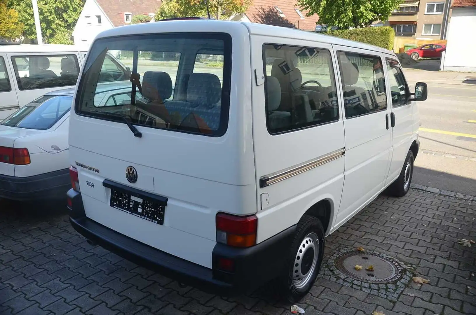 Volkswagen T4 Bus Syncro 2,5Benziner, KLIMA, 2 Schiebetüren Weiß - 2