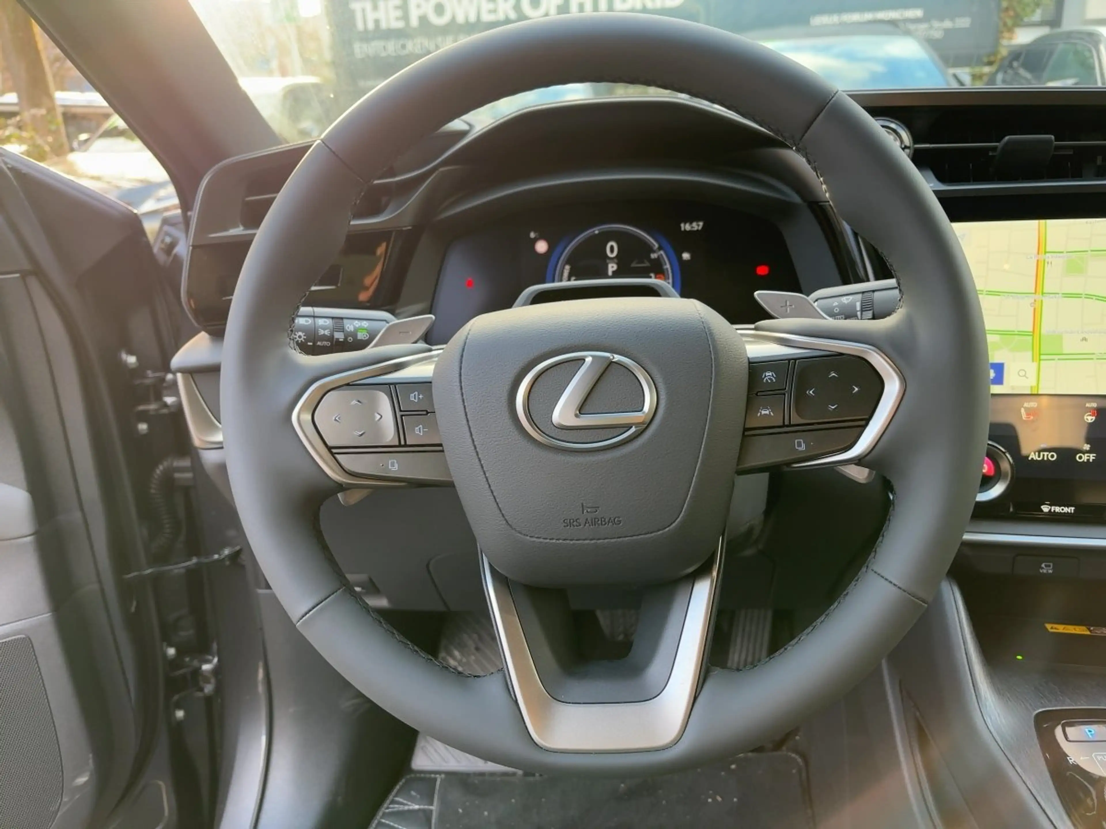 Lexus RZ 350 e Executive 2xKlima 360 ACC AUT — photo 11