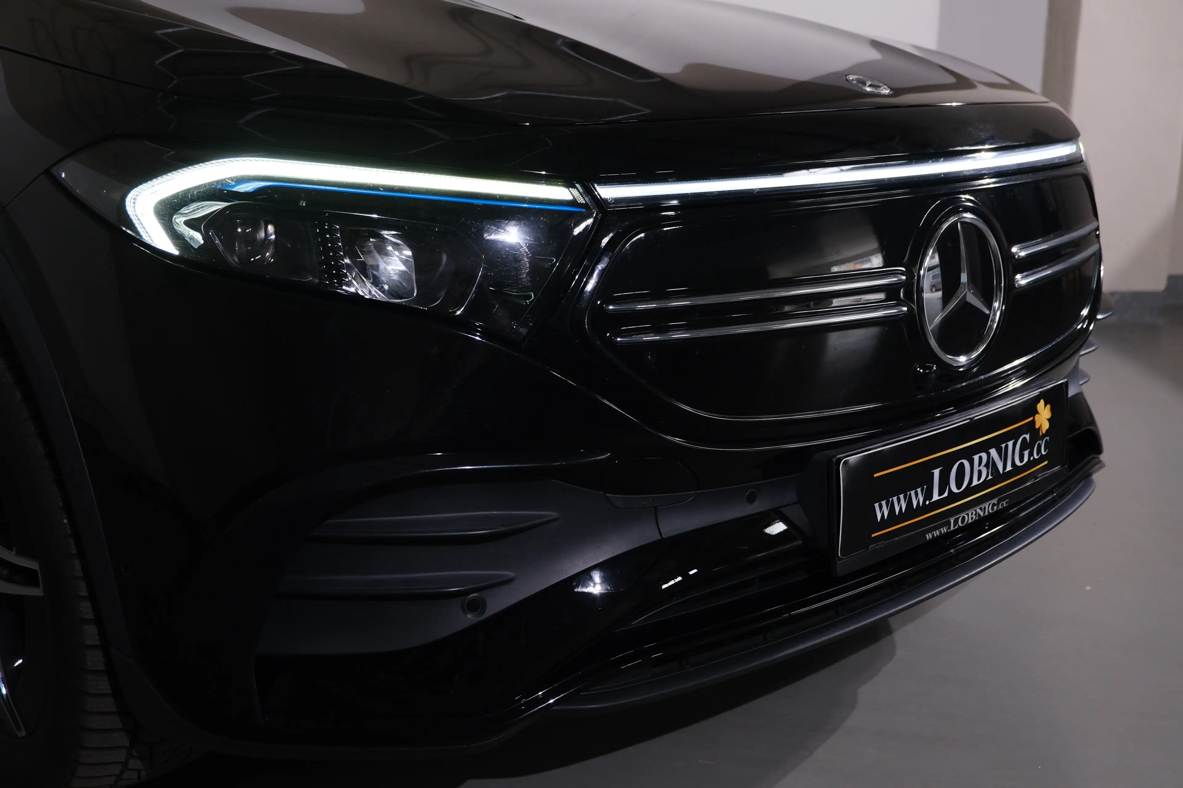 Mercedes-Benz EQA 350 EQA 350 4Matic AMG Line | 95% | RFK — photo 4