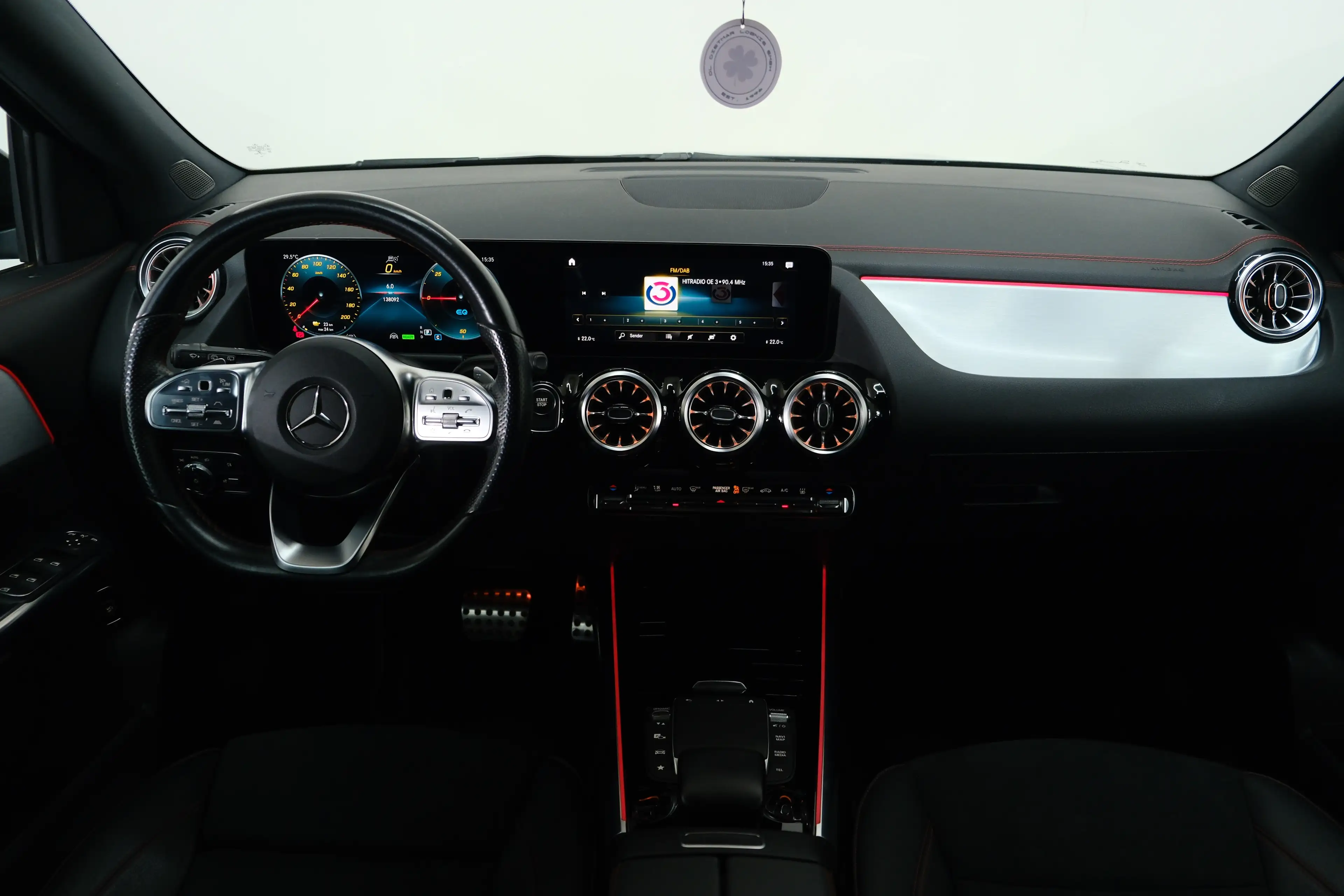 Mercedes-Benz EQA 350 EQA 350 4Matic AMG Line | 95% | RFK — photo 10