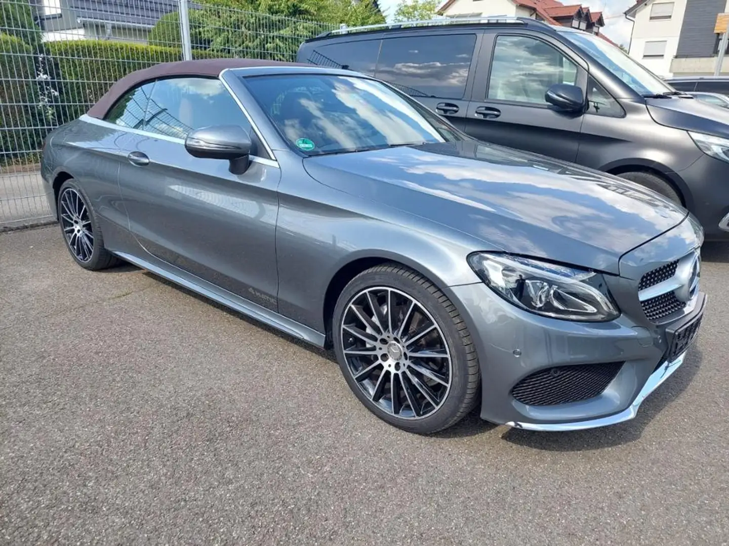 Mercedes-Benz C 200 4M AMG Cabriolet *Burmester*Totwinkel* Grijs - 2