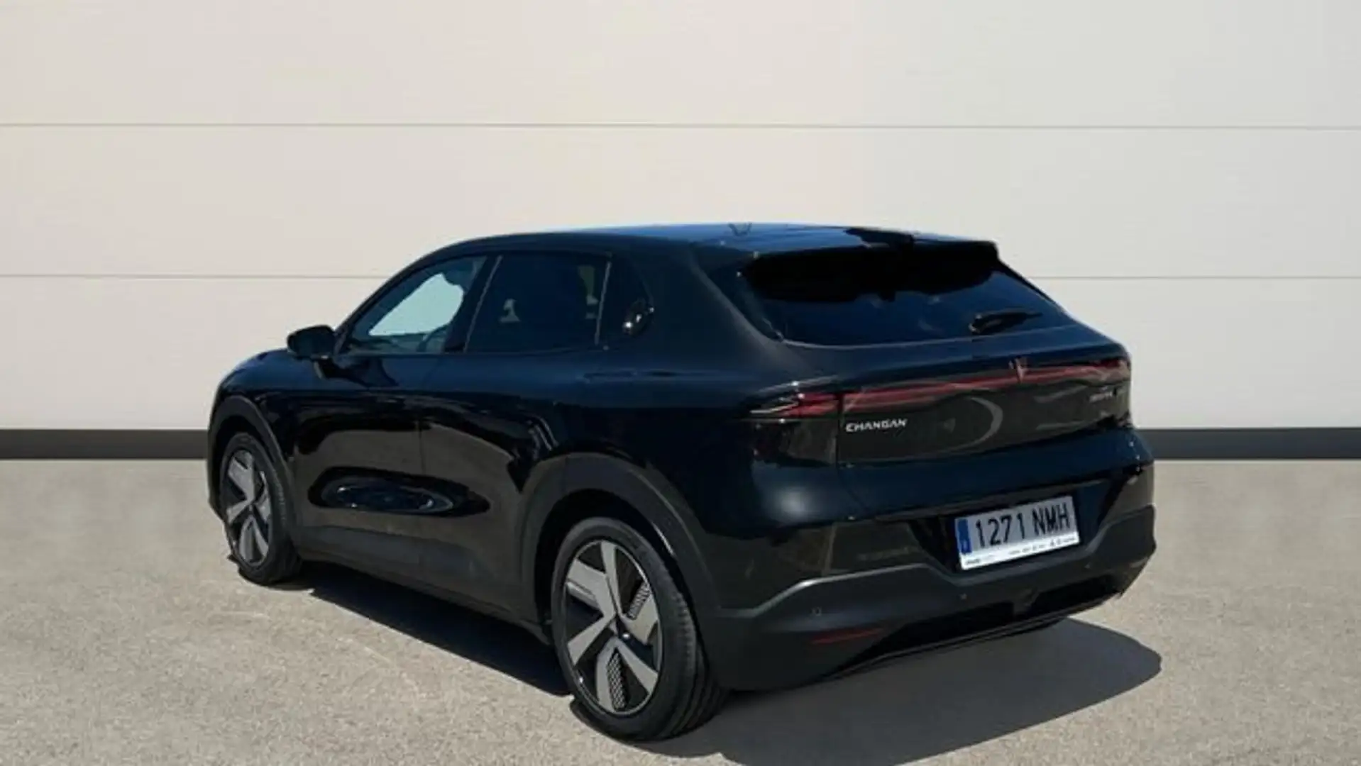 Changan Deepal S05 BEV 69KWH MAX AUTO AWD 435 5P Negro - 2