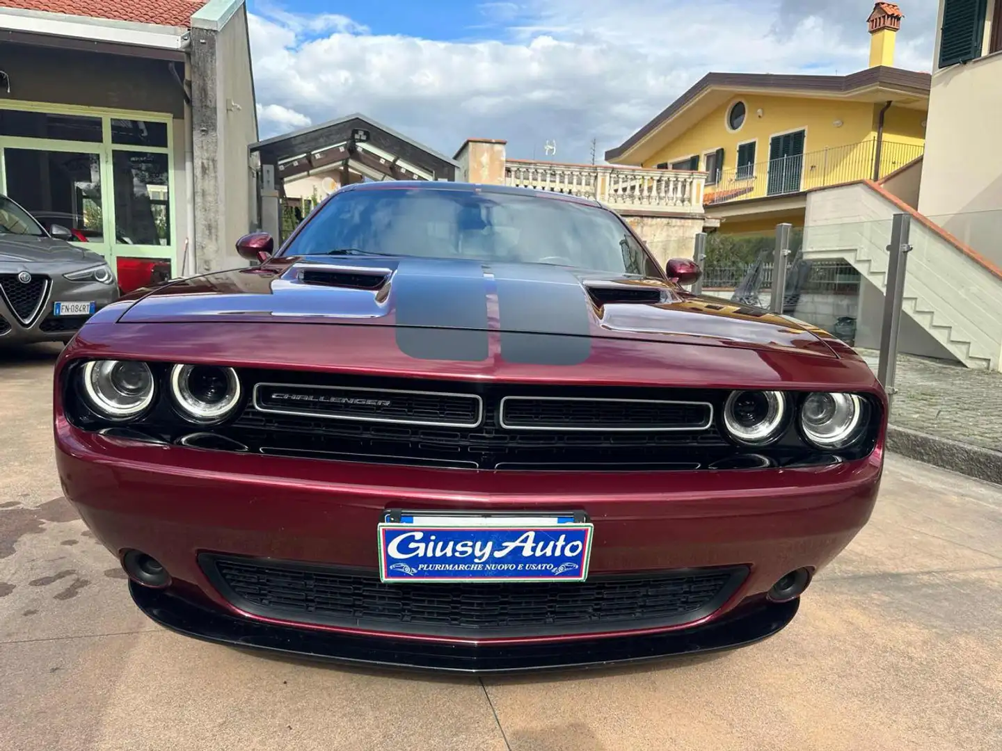 Dodge Challenger SXT PLUS Červená - 2