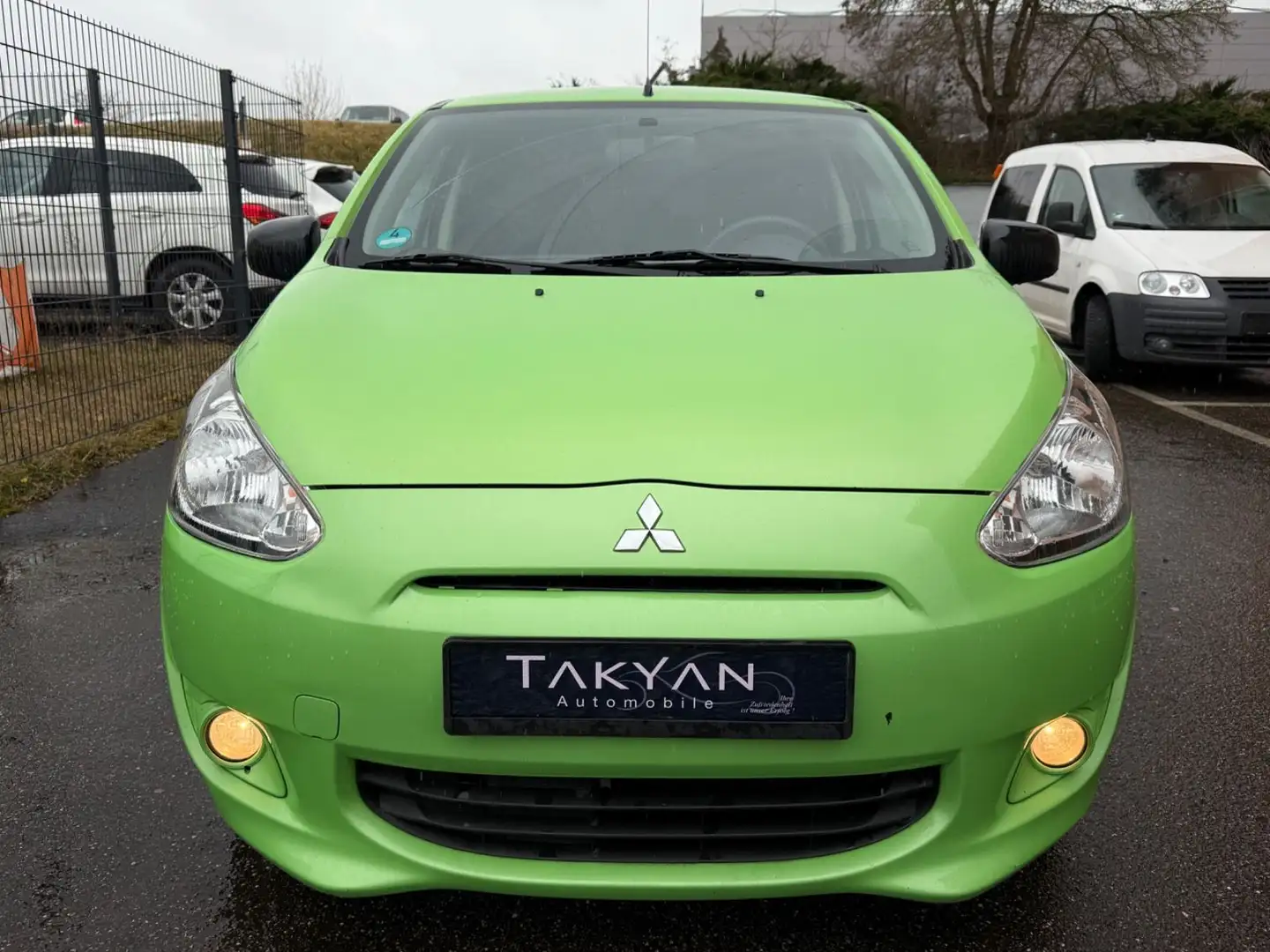 Mitsubishi Space Star Light / 2.Hand / Klima / SHZ Grün - 2