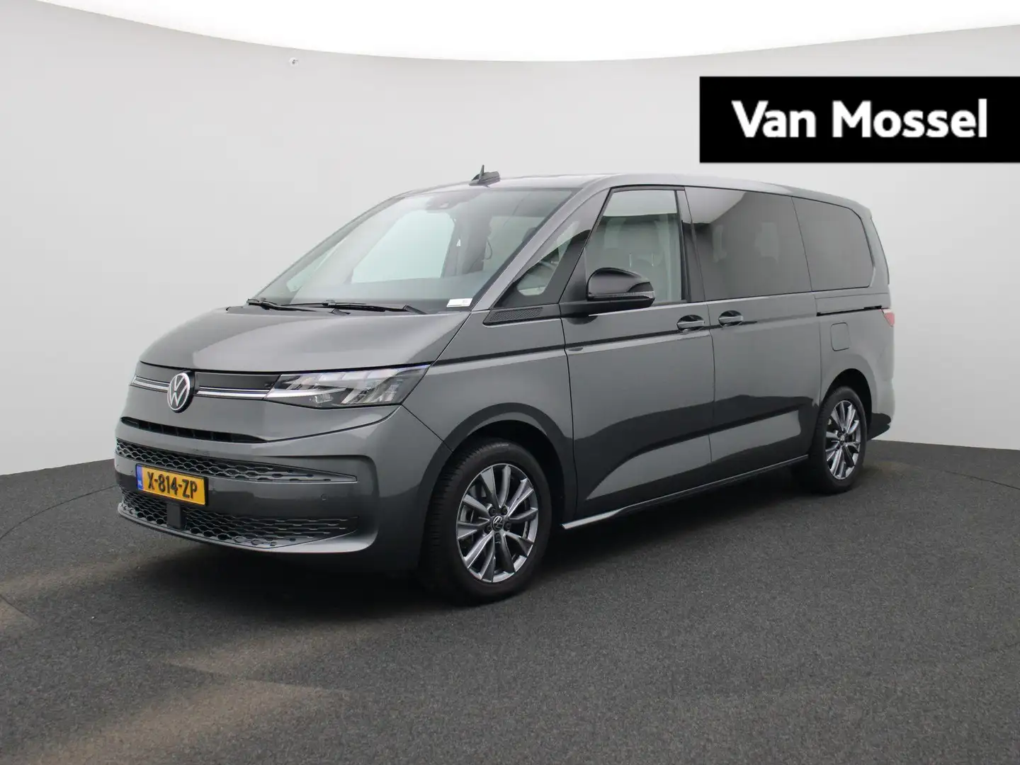 Volkswagen T7 Multivan 1.4 eHybrid L2H1 Life 218 PK | 18 inch velgen | Au Grijs - 1