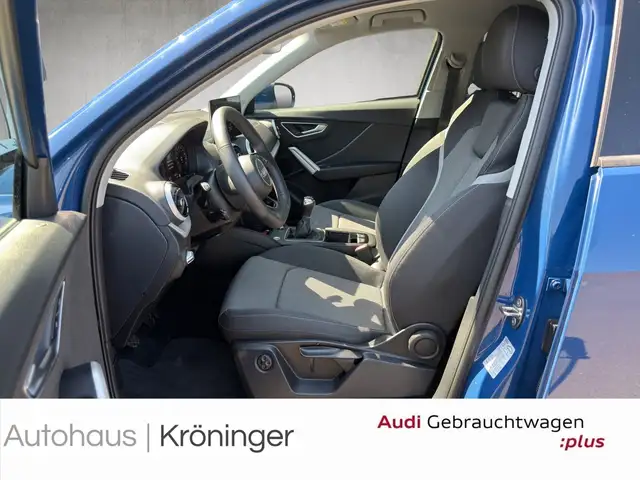 Audi Q2 view 7