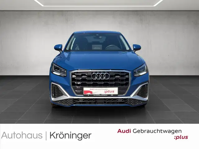 Audi Q2 view 5