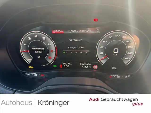Audi Q2 view 12