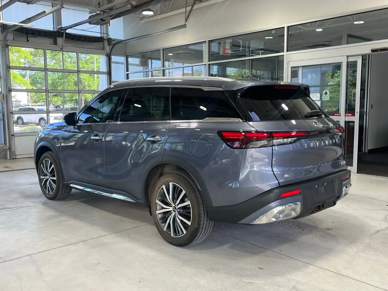 Infiniti QX60 fotografie Infiniti QX60