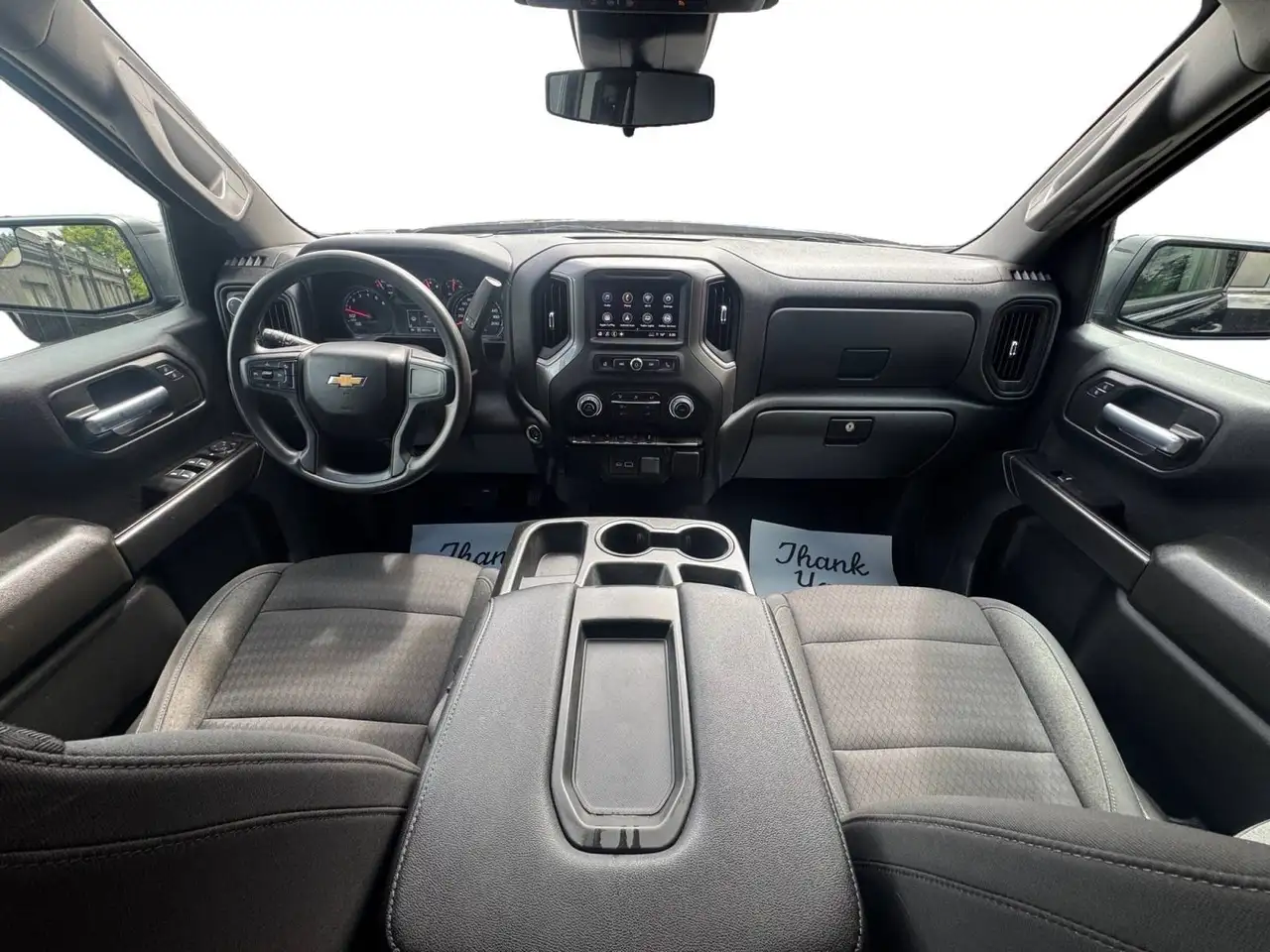 Chevrolet Silverado 1500 снимка Chevrolet Silverado 1500