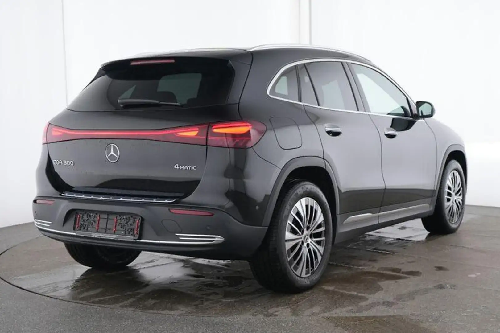 Mercedes-Benz EQA 300 EQA 4MATIC Electric Art | Premium Pakket | Winterp Noir - 2