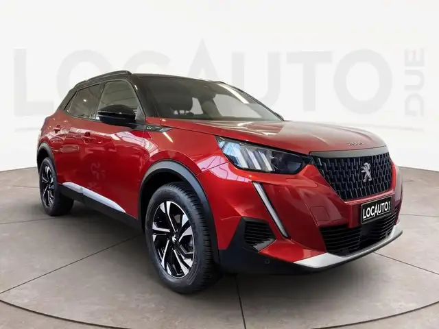 Peugeot 2008 view 3
