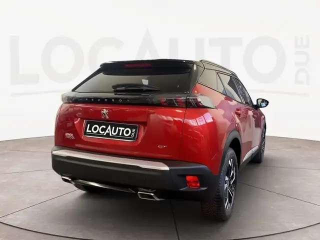 Peugeot 2008 view 4