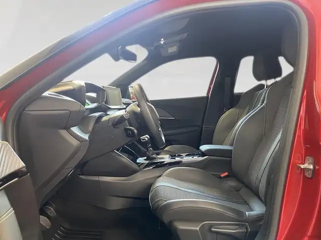 Peugeot 2008 view 7